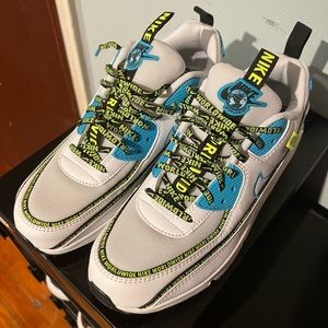 Nike AirMax 90s Size 7Y New Without Box